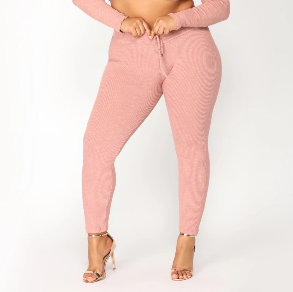 Wanderlust Leggings - Rose